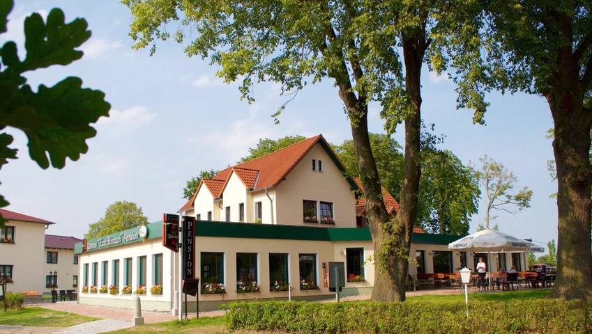 Hotel für 2 Personen, mit Terrasse, mit Haustier in Rubenow