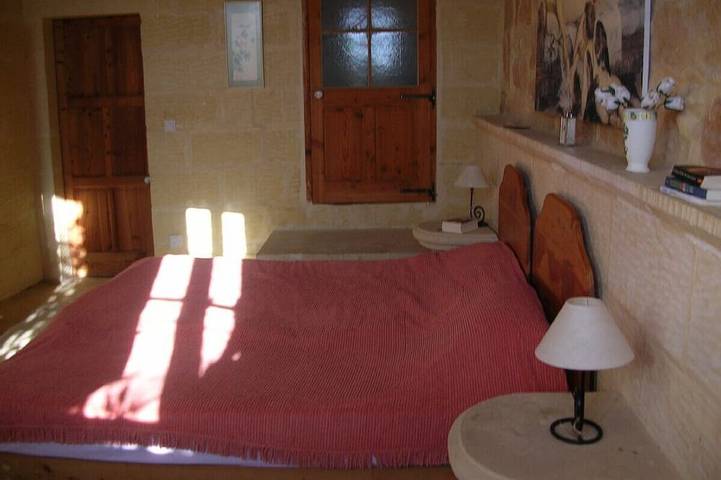 Romantisches Landhaus, 9 Pers., 4 Schlafzimmer, privater Pool, Meerblick, Wifi in Nadur, Gozo
