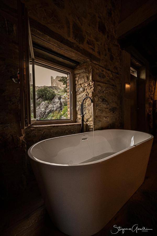 Gîte pour 2 personnes, avec vue dans Montemassi