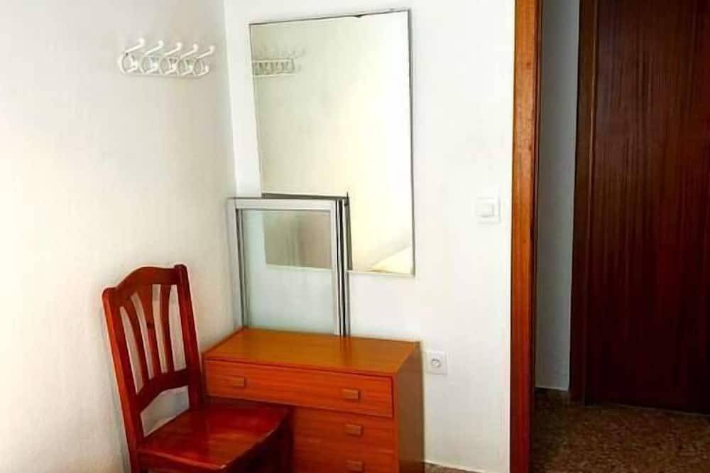 Apartamento entero, Cómodo alojamiento muy cerca de la playa in Valencia, Costa de Valencia