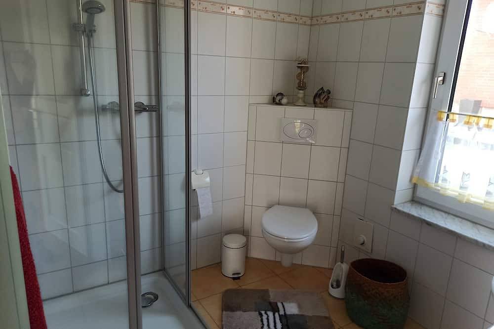 Holiday home in a beautiful garden, near the Baltic Sea and the state capital in Dobin am See, Ludwigslust-Parchim