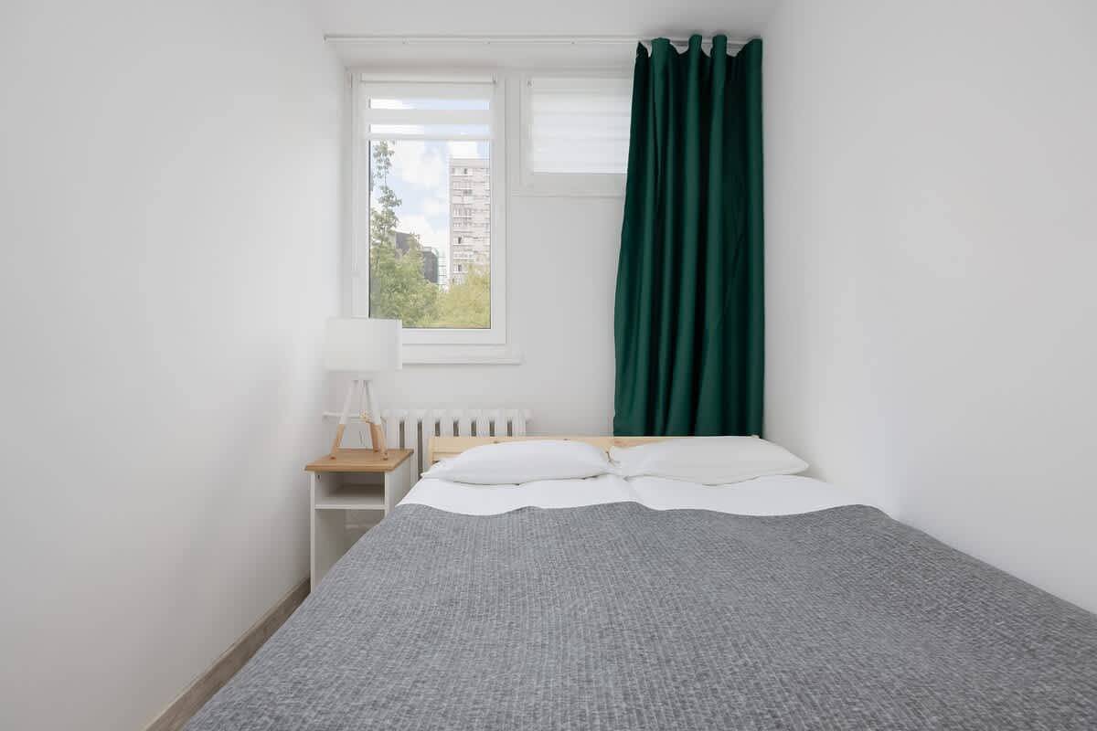 Ganze Wohnung, Apartment with 2 Bedrooms in Wola | Workspace in Warschau, Masowien