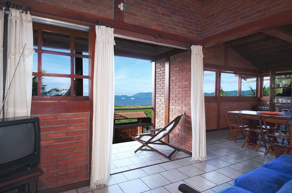 Entire Seafront House in Paraty, Costa Verde (Rio de Janeiro)