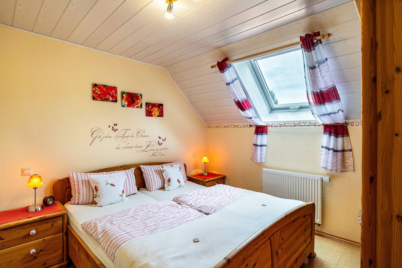 Ferienhaus 'Burgblick' mit Bergblick, Balkon und Wlan in Lauf, Mittlerer Schwarzwald