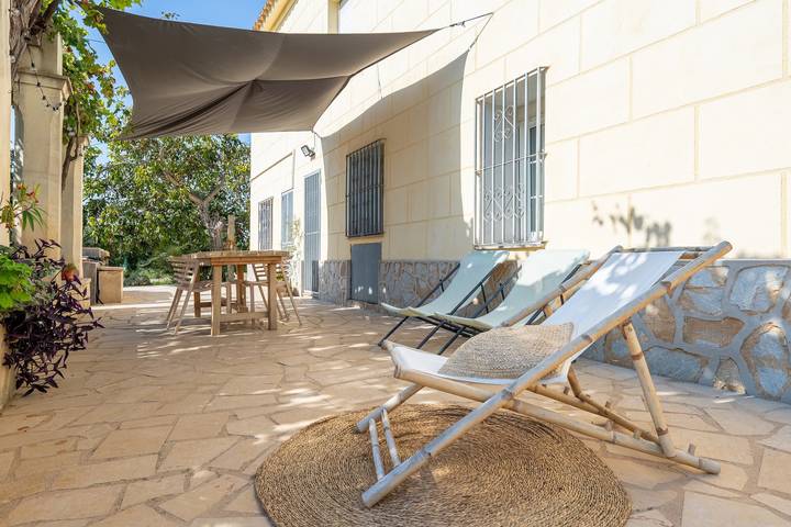 Casa de vacaciones "Masia Rosalia" con piscina privada y Wi-Fi in La Aldea, Delta del Ebro