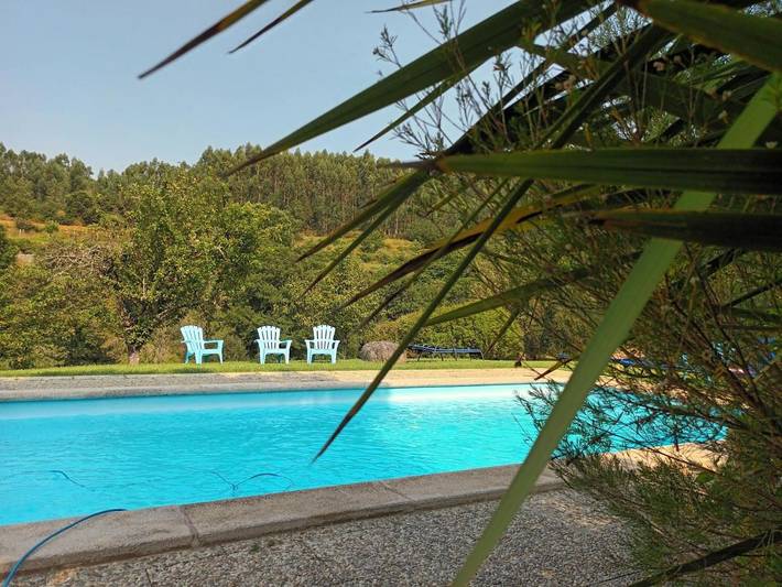 Location de vacances pour 6 personnes, avec jardin et bassin pour enfant ainsi que vue et piscine dans Paredes de Coura - 3