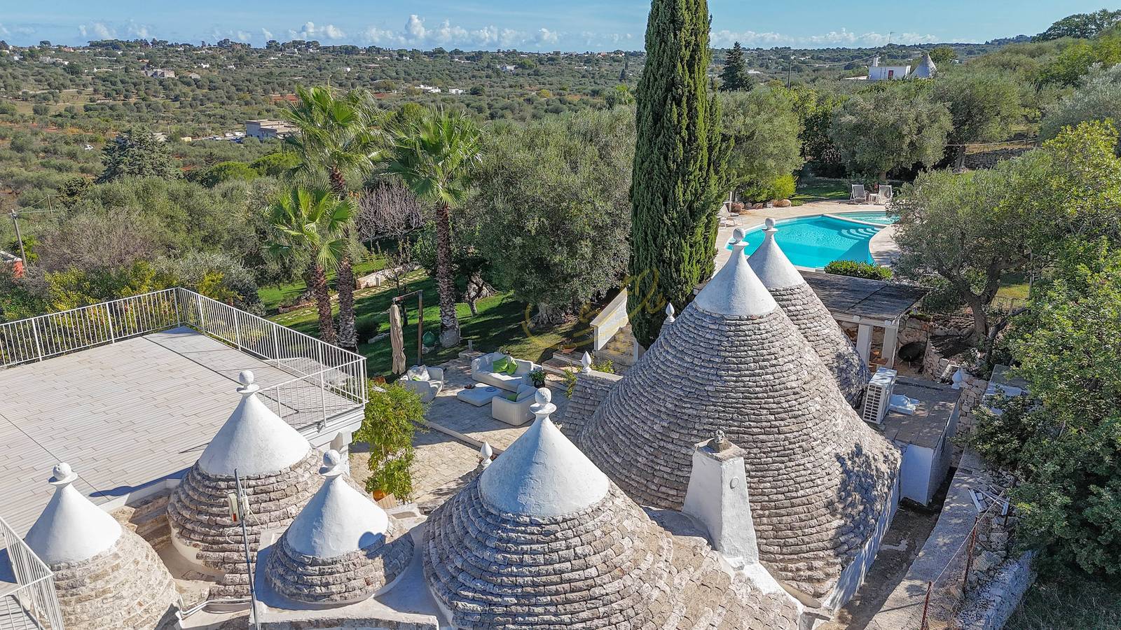 Td Trulli di Bouganville w/ Large Amazing Pool in Monopoli, Bari Provinz