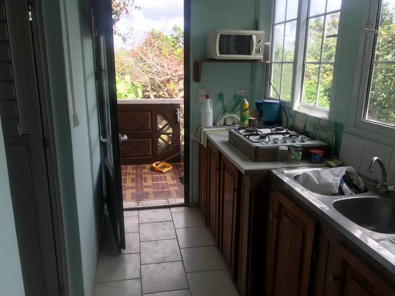 Appartement entier, Appartement charmant à Fort-de-France, 30 m², jardin privé in Martinique