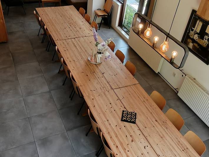 Ferienhaus für 23 Personen, mit Balkon/Terrasse und Terrasse sowie Garten und Seeblick in Hindeloopen - 4