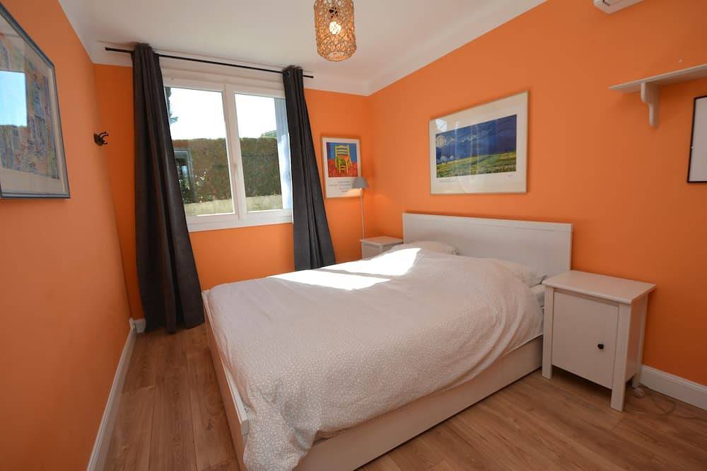 Spacieuse villa en Provence avec piscine sécurisée. in Comps, Région de Nîmes