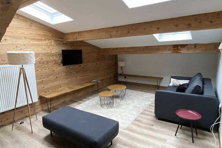 Gîte pour 6 personnes, avec jardin et balcon à Sarcenas - 3