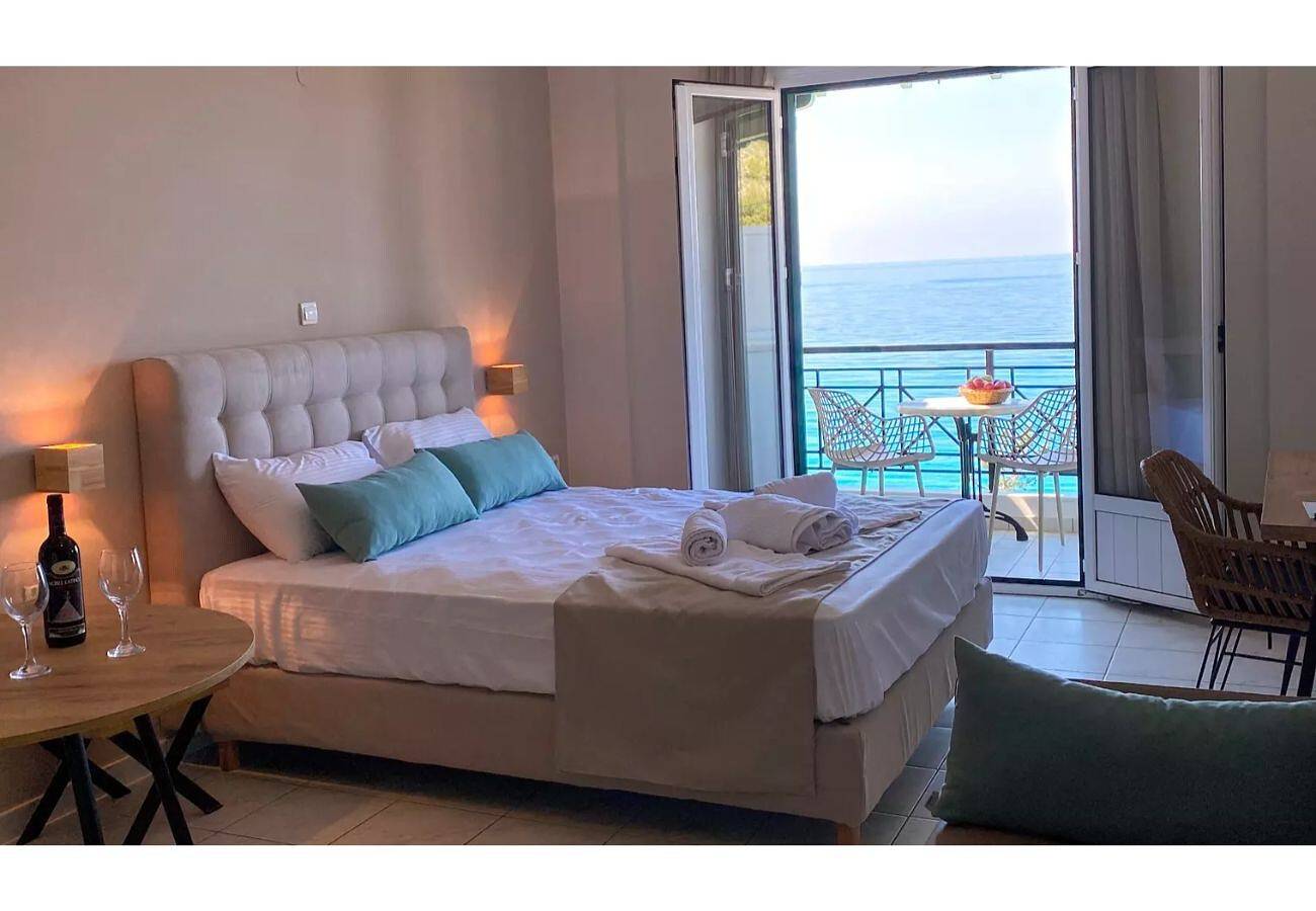 Entire studio, Apartment in a Hotel 'Sunset Premium Studio 9' with Sea View, Shared Pool, & Wi-Fi in Agios Nikitas, Greece