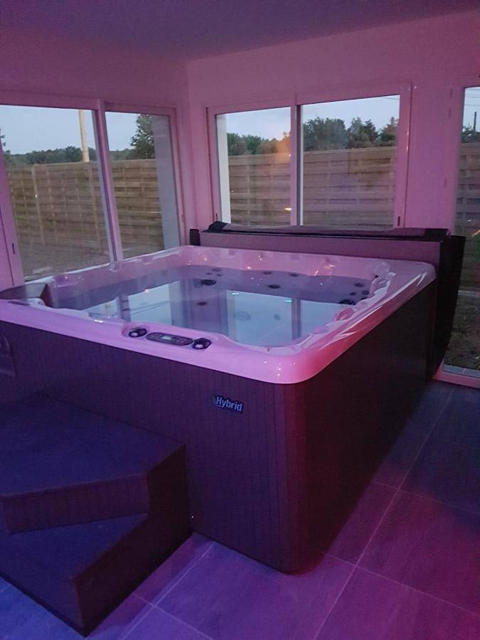 Location de vacances pour 4 personnes à Saint-Étienne-de-Tulmont - 2