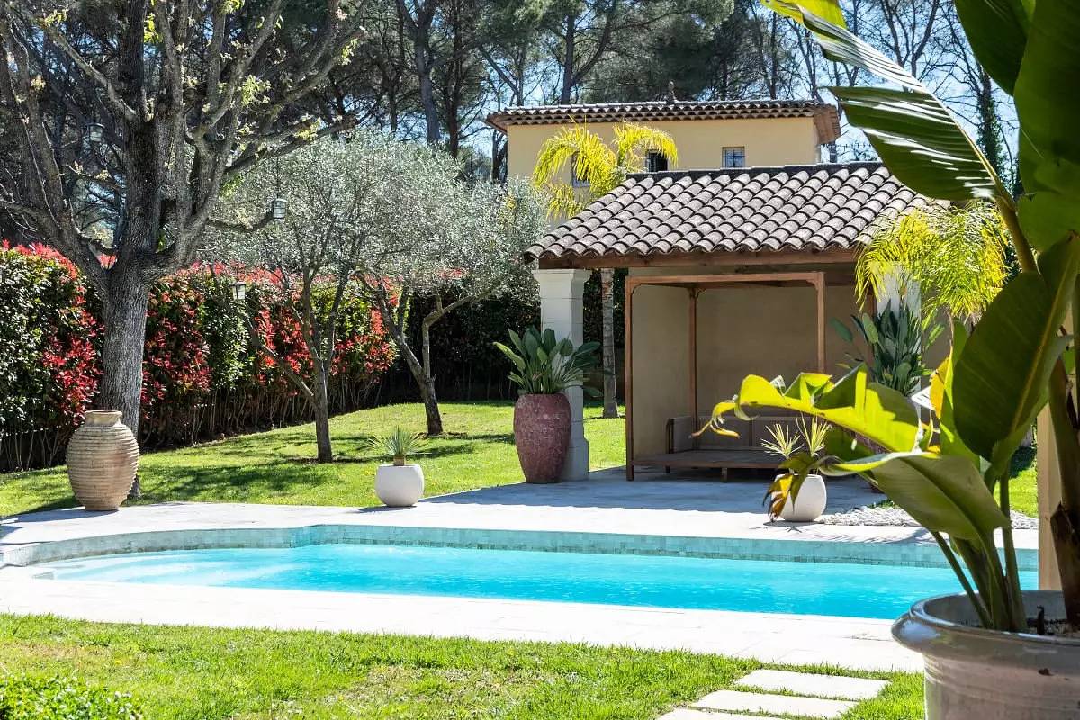 Villa 205m2 Schwimmbad - In der Nähe von Cannes in Mouans-Sartoux, Mittelmeerküste (Frankreich)