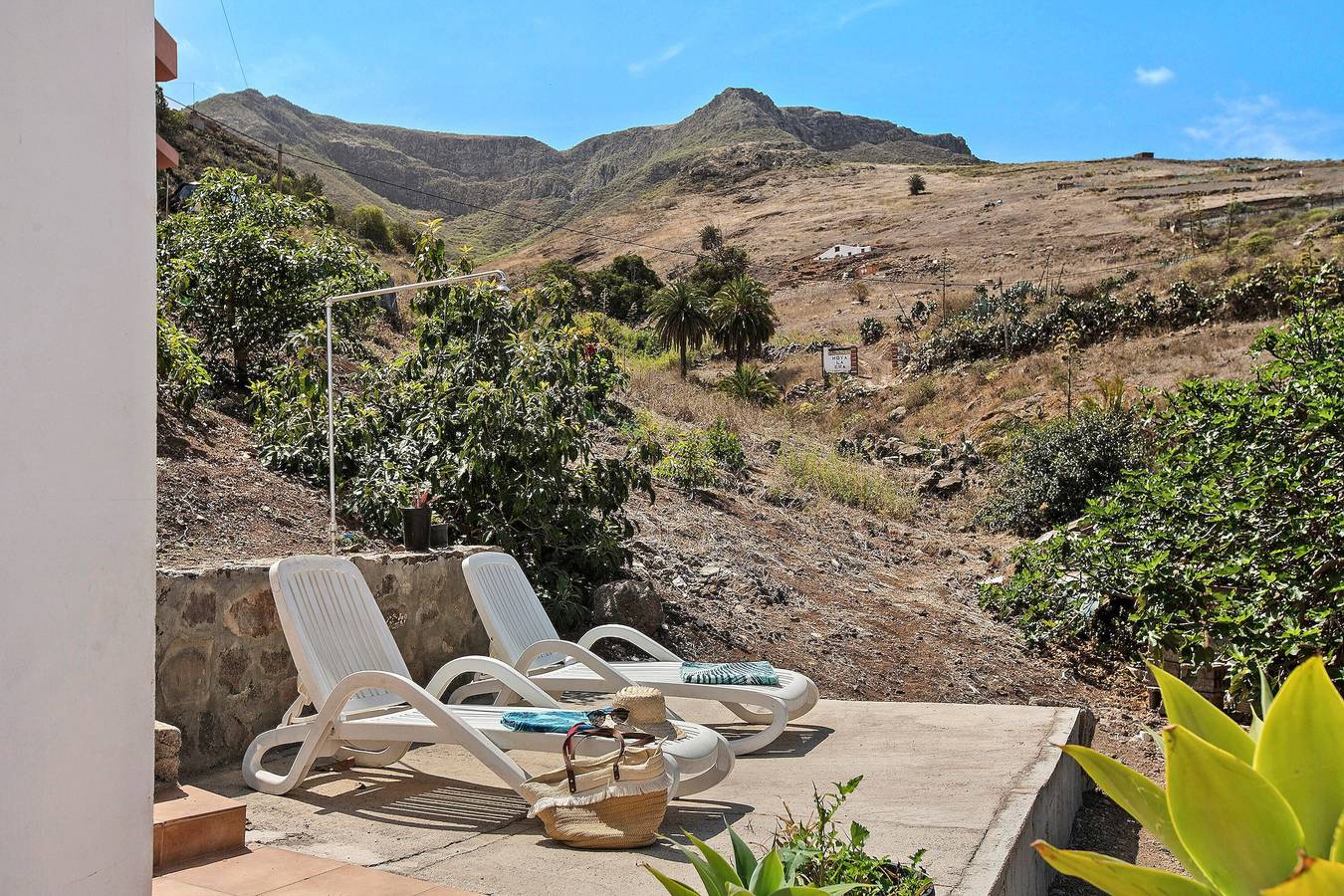 Casa Buenavista : animaux acceptés, vue mer et montagne, terrasse privée, Wi-Fi in Gáldar, Grande Canarie du Nord