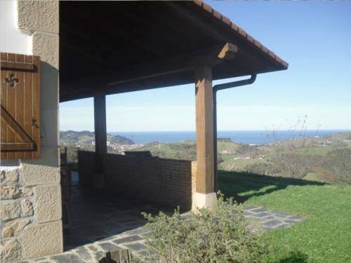 Casa rural para 12 personas, con Terraza además de Jardín y Vistas en el País Vasco - 4