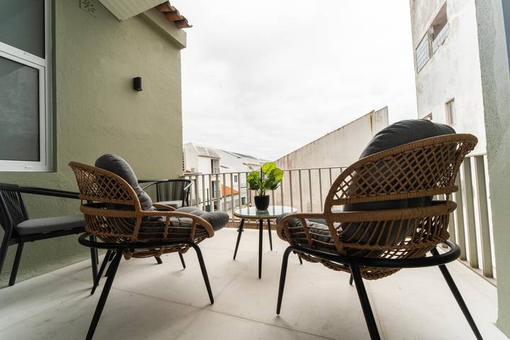 Apartamento de férias para 2 pessoas, com varanda em Ponta Delgada