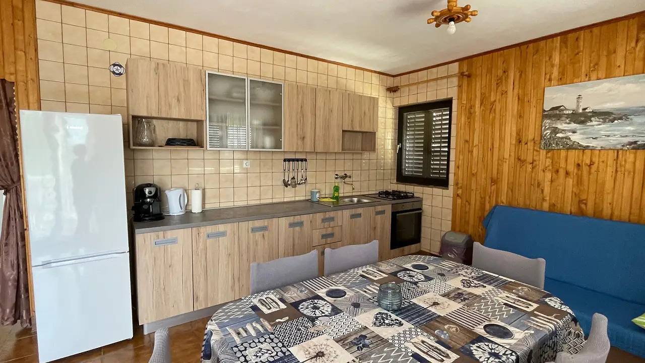 Ganze Ferienwohnung, Ferienwohnung für 6 Personen (54 m²) in Kali in Kali, Insel Ugljan