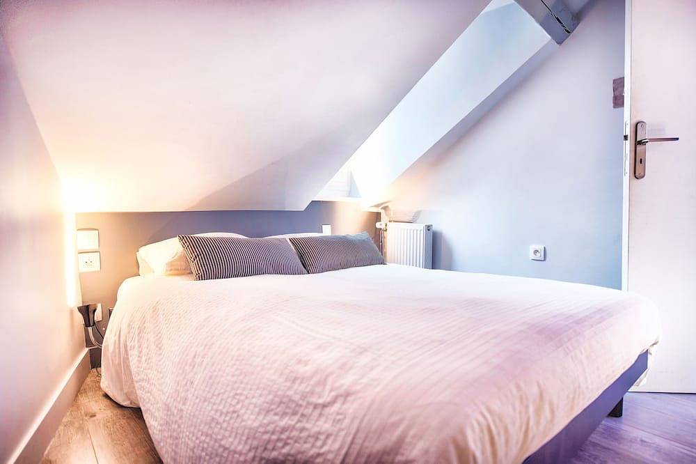 Casa Honfleur Centre, cine, chimenea, jardín y 2 parkings in Honfleur, Region de Lisieux