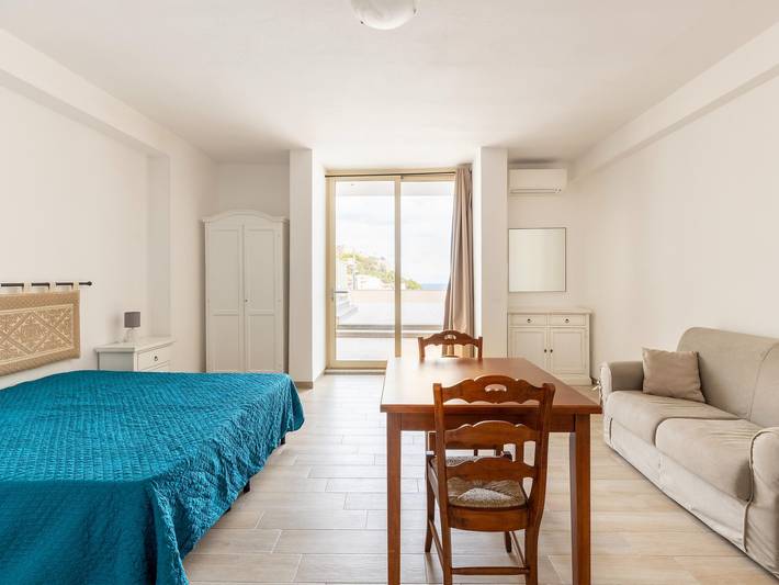 Appartamento intero, Aria condizionata e terrazza vista mare in Castelsardo, Provincia di Sassari