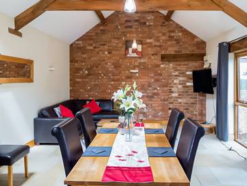 Cottage for 2 People in Stroud, The Cotswolds, Photo 1