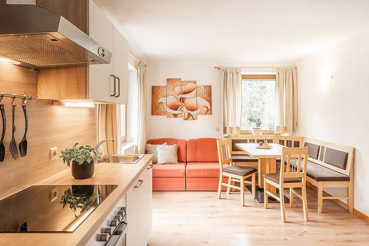 Ferienwohnung für 4 Personen, mit Sauna und Garten sowie Whirlpool in Südtirol