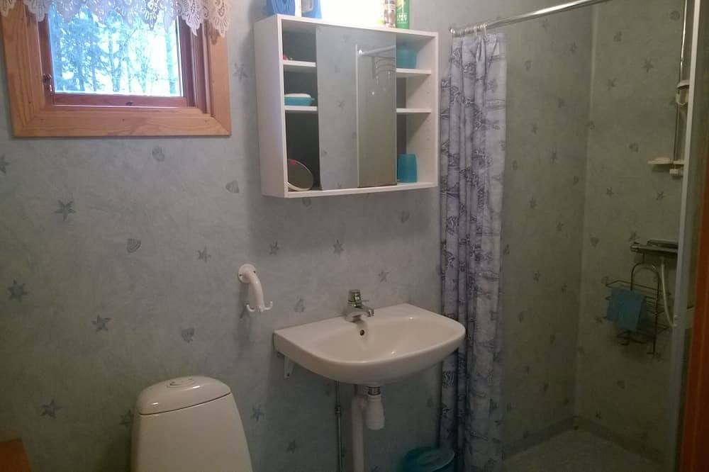 Stuga för 4 Personer med bubbelpool in Kalvshult, Kronobergs