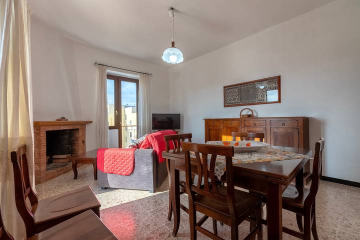 Ganze Wohnung, Apartment 'Da Rita- Alghero' mit Balkon, Wlan und Klimaanlage in Pivarada, Alghero