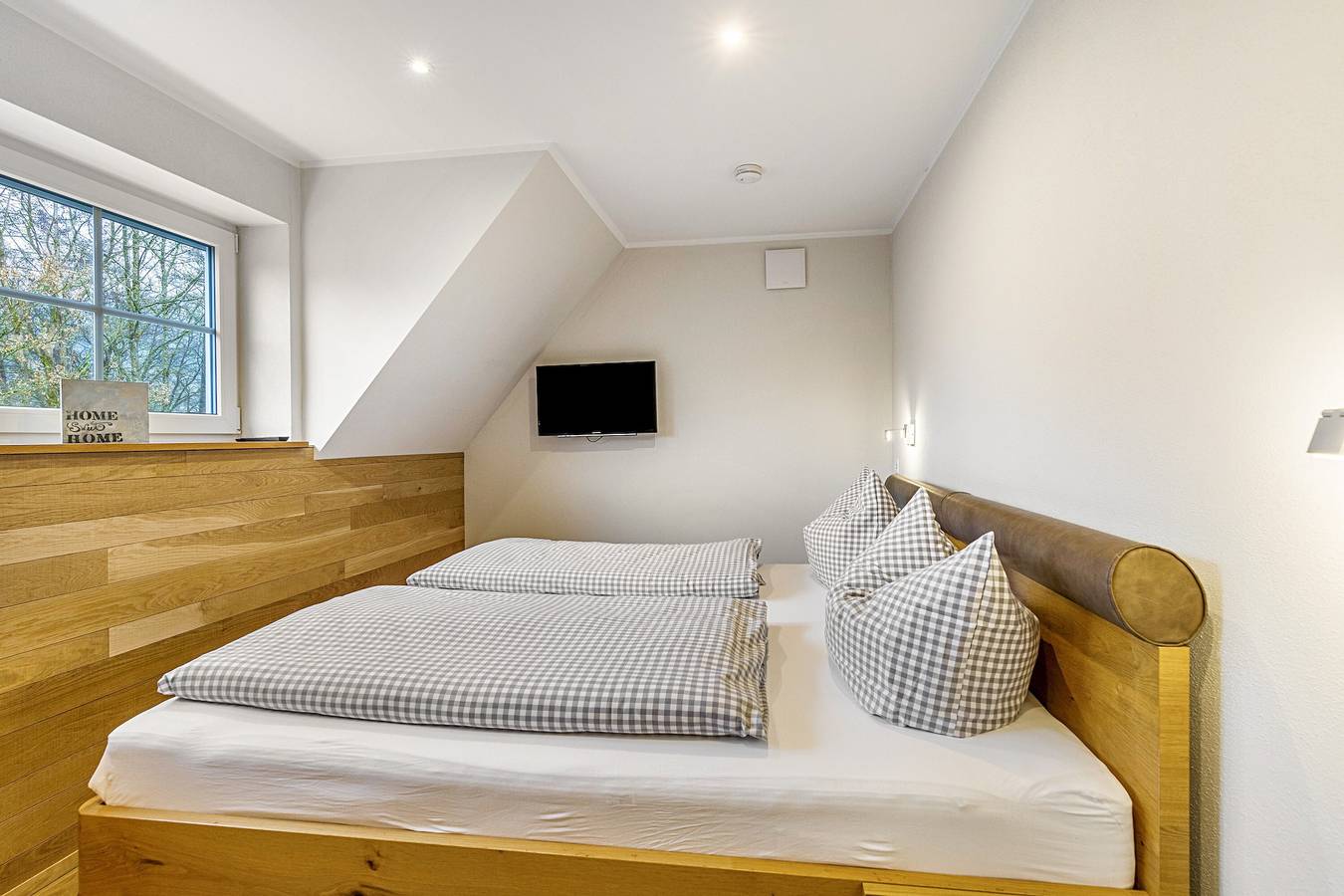 Ganze Wohnung, Apartment 'Ferienwohnung Nachtigal C, 50qm' mit Bergblick, gemeinsamer Terrasse und Wlan in Lennestadt, Sauerland