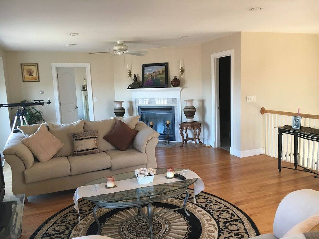 Fallen Sie in Ersparnisse! Charmante geräumige, private Suite am Meer in Little Compton, Newport County