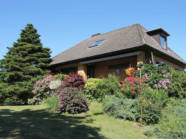 Ferienwohnung für 3 Personen, mit Terrasse und Garten in Steinkirchen