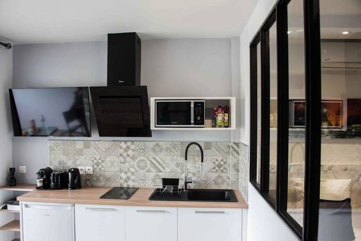 Gîte pour 4 personnes, avec terrasse ainsi que piscine et bassin pour enfant dans Guyane française - 4