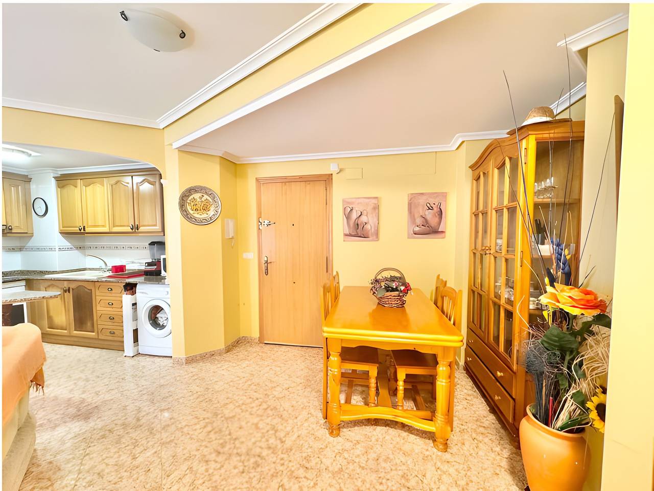 Apartamento entero, Apartamento 'Lopimar Aurora' con piscina compartida, Wi-Fi y aire acondicionado in Canet de Berenguer, Costa de Valencia