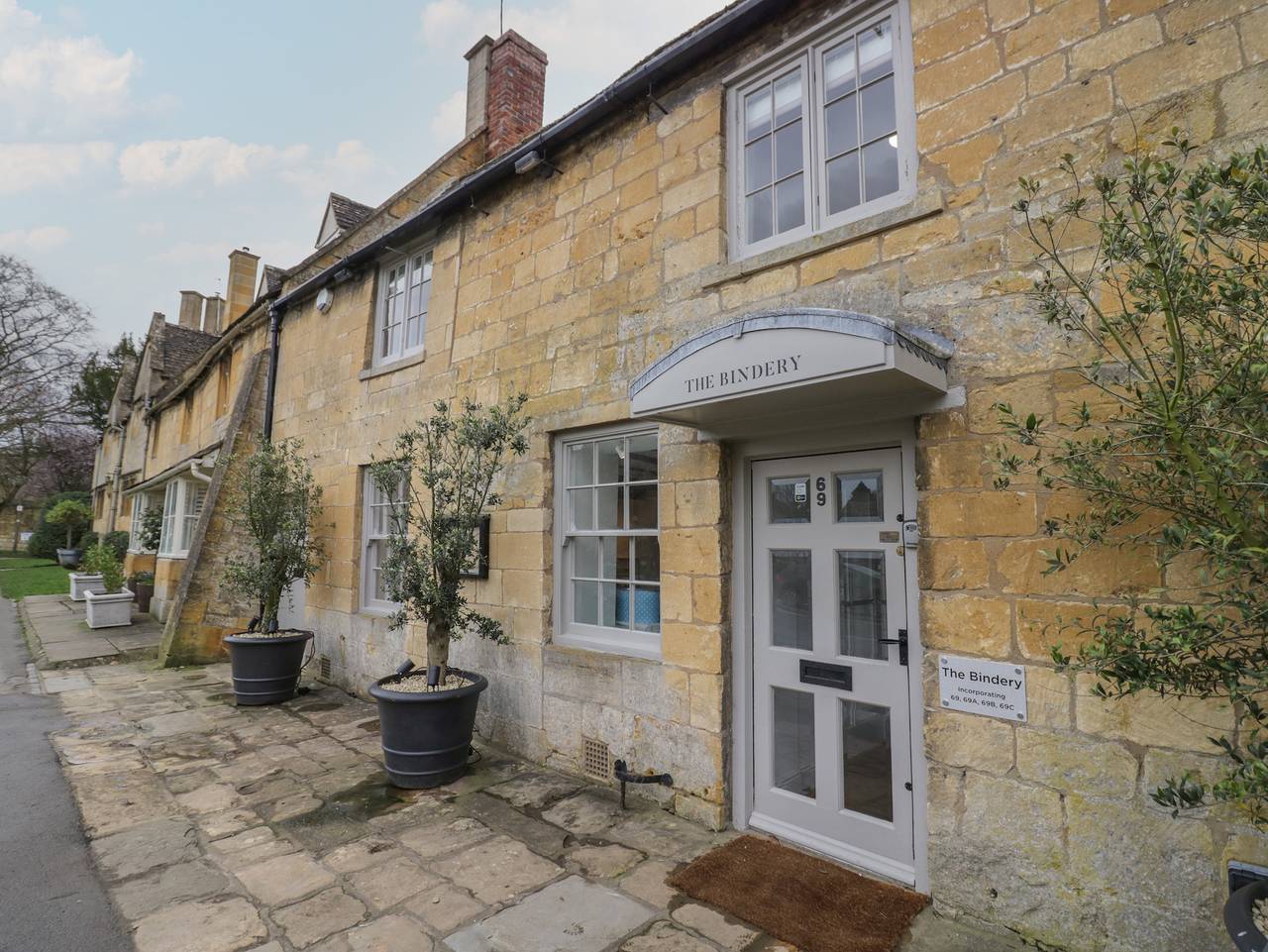 Entire apartment, The Bindery in Broadway (Worcestershire), Worcestershire
