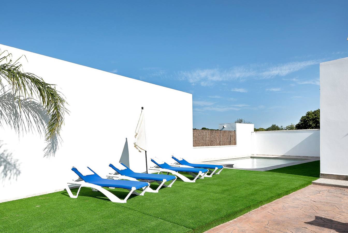 Haustierfreundliches Ferienhaus "Villa Montenmedio - Carmelo" mit Bergblick & Pool in Barbate, Costa de la Luz
