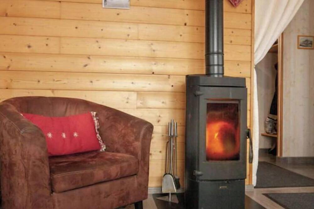 Exceptional location at the start of the ski slopes. 2-bedroom chalet for 4 people.  in Gérardmer, Parc naturel régional des Ballons des Vosges