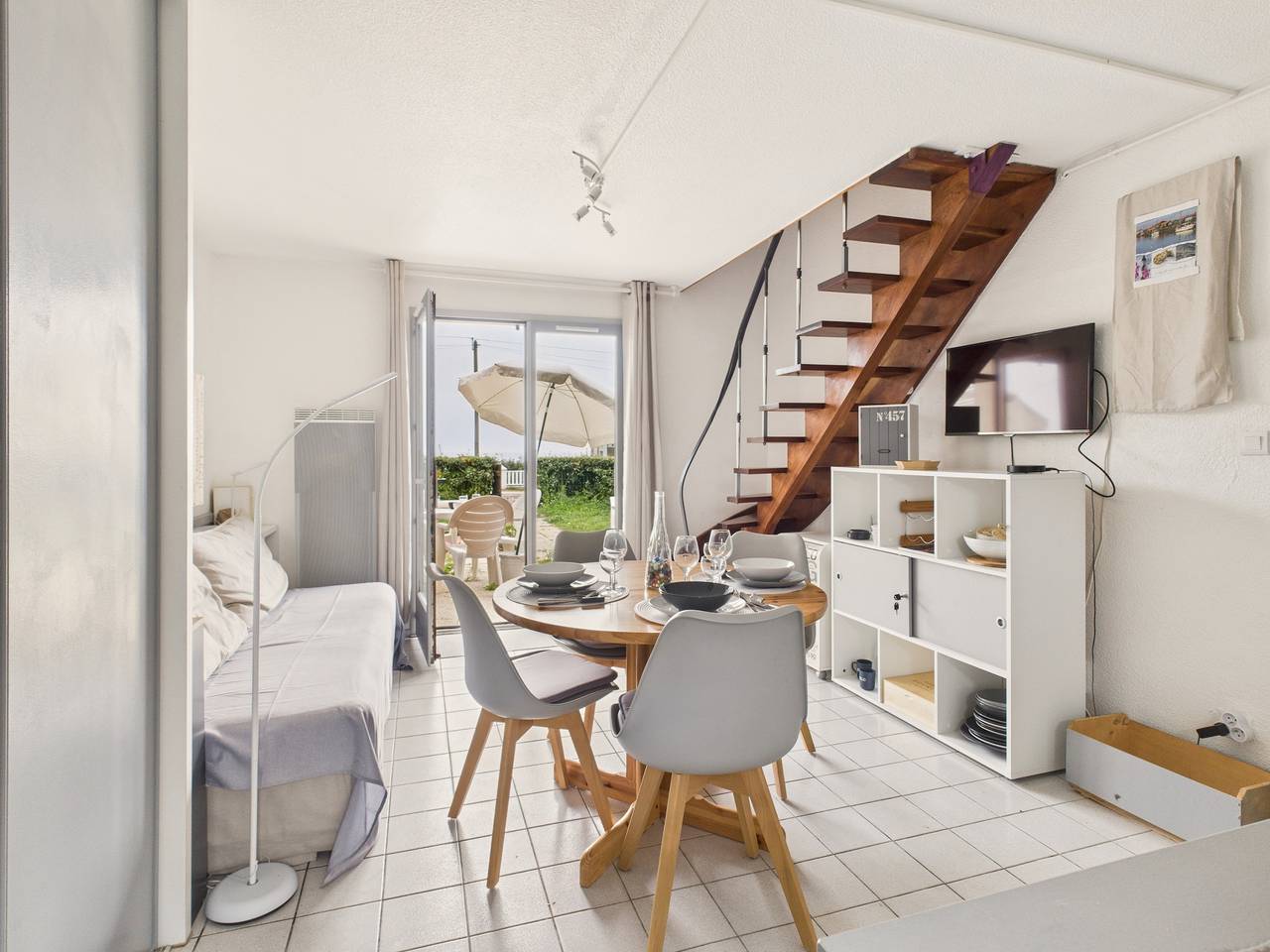 Maison vue mer avec piscine commune et jardin in Batz-sur-Mer, Côte d'Amour