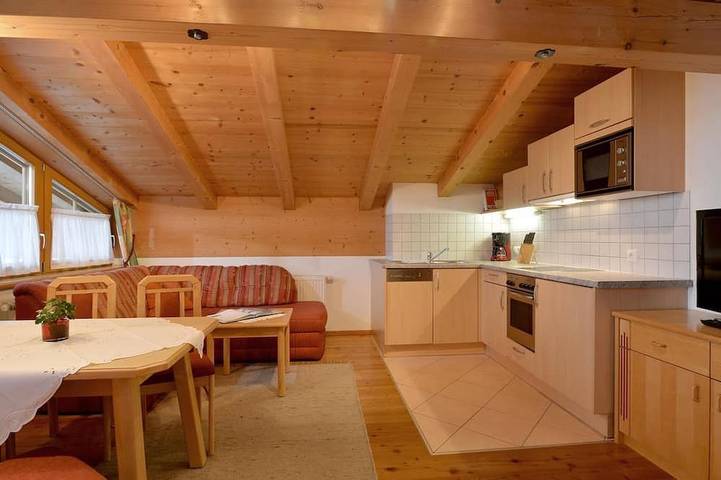 Hütte für 4 Personen, mit Balkon in Ellmau