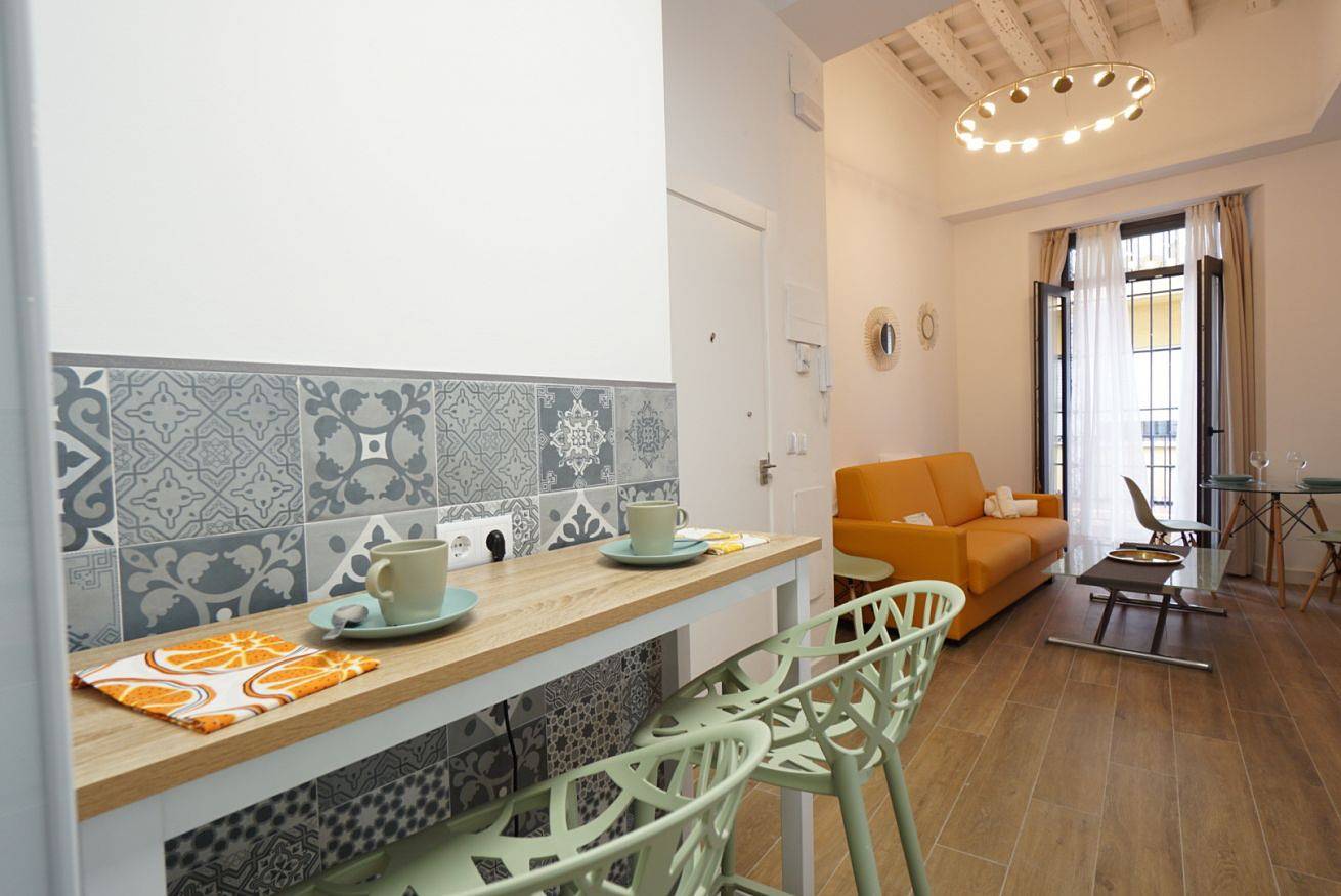 Entire apartment, 3 Style Lovely By Rentalsevilla  in Casco Antiguo, Sevilla