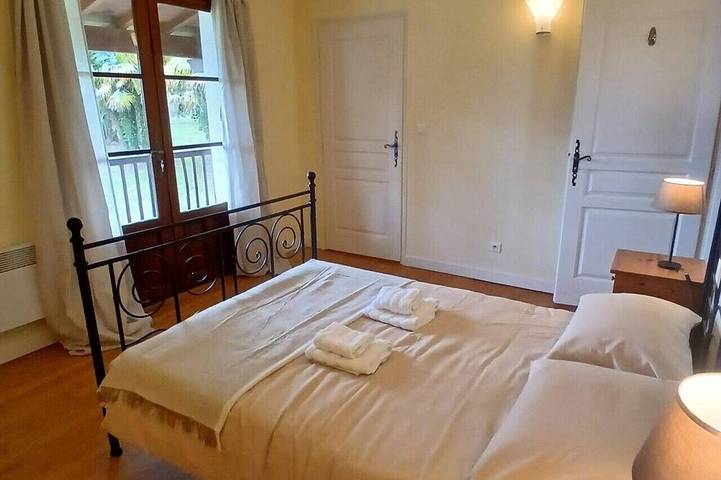 Location de vacances pour 4 personnes, animaux acceptés à Montboyer - 3