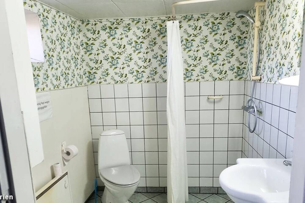 Ehemaliger Bauernhof mit einigen Kleintieren, strandnah in Sonderburg, Flensburger Förde (Dänemark)