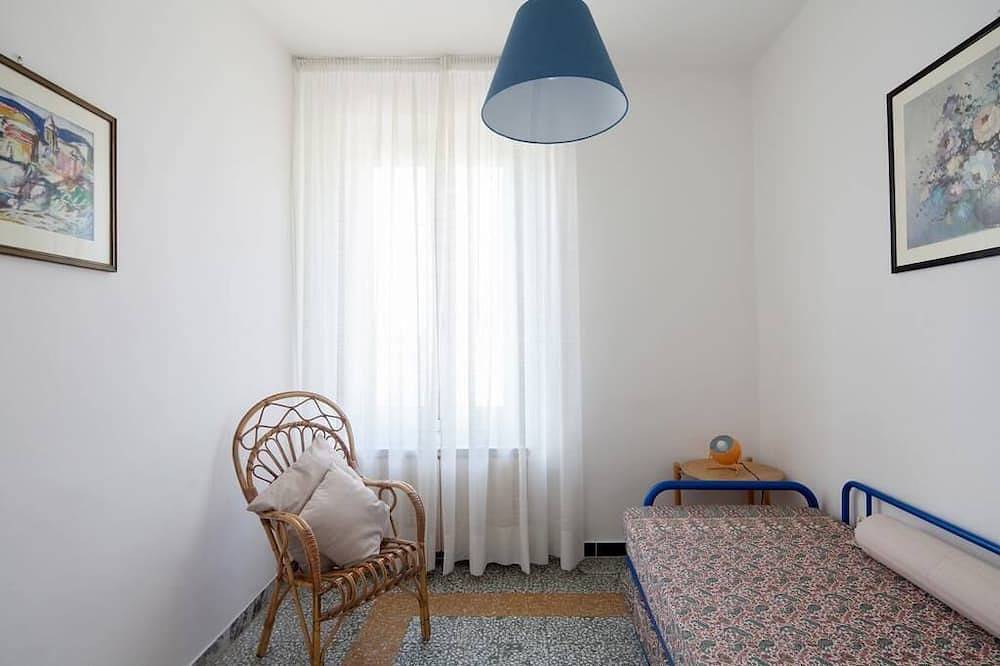 Entire apartment, Apartment/ flat - Lericihouse with garden in Lerici, Lerici Municipality