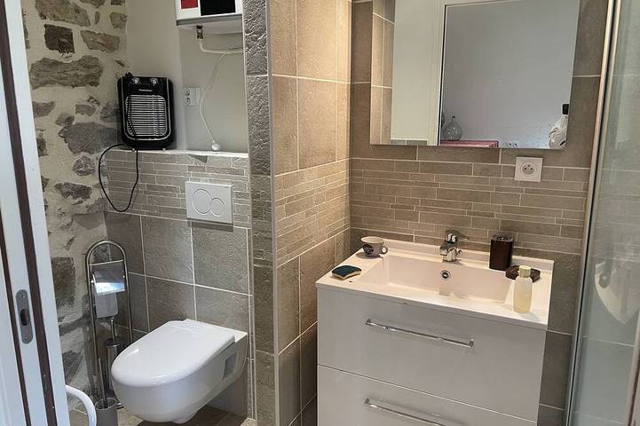 Gîte pour 2 personnes, animaux acceptés à Voussac - 2