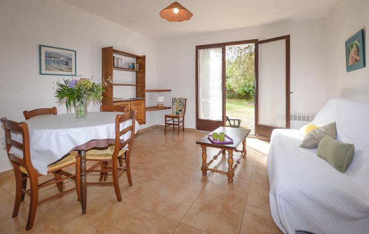 Appartement moderne avec piscine et terrasse près de Pizz'Burg et Sorbo-Ocagnano in Sorbo-Ocagnano, Arrondissement de Corte