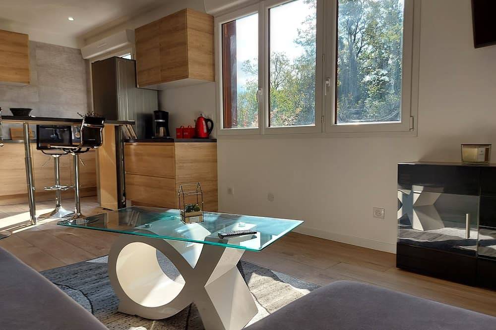Apartamento entero, Charming apartment in the center of St Jorioz in Saint-Jorioz, Parque natural regional del Macizo de Bauges