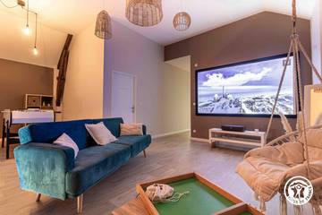 Gîte pour 10 Personnes dans Pouzac, Hautes-Pyrénées, Photo 2