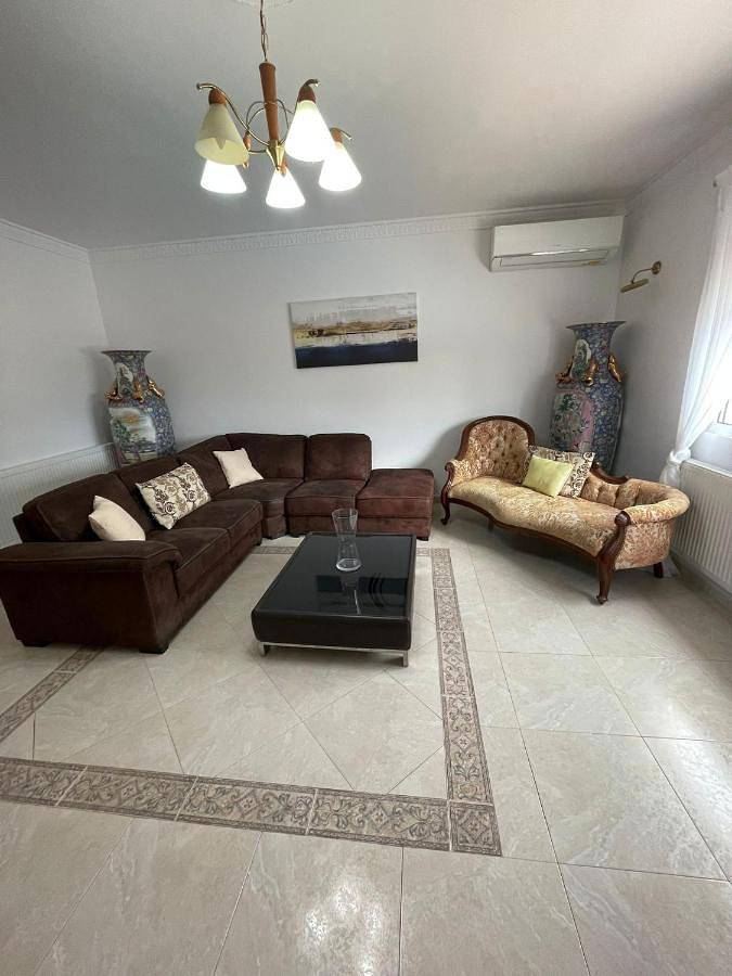 Three-Bedroom Villa in Busot, Costa Blanca