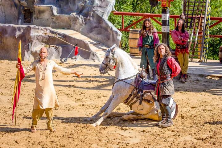 Location de vacances pour 4 personnes, avec terrasse et piscine à Lanzac - 2