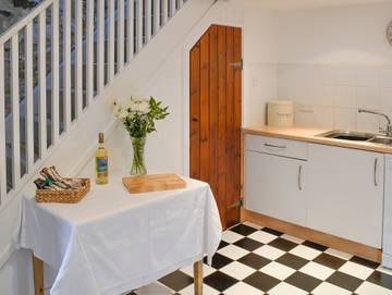Holiday Rental for 6 People in Buckden, Cambridgeshire, Photo 3