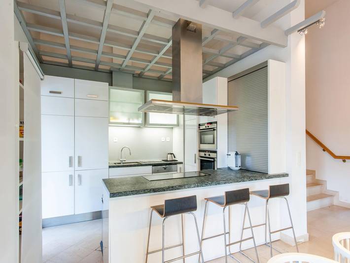 Location de vacances pour 10 personnes, avec jardin ainsi que piscine et terrasse, animaux acceptés à Seillans - 3